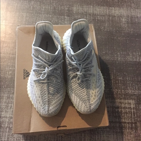 Yeezy - Picture 1 of 3